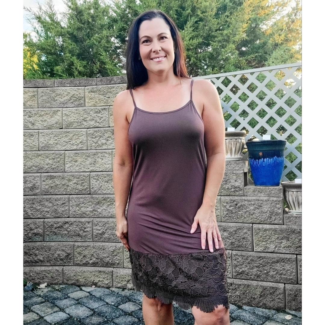 Dark Chocolate Brown New Scalloped Guipure Lace Dress Extender Slip Taupe / 4XL Dark Chocolate Brown New Scalloped Guipure Lace Dress Extender Slip Taupe / 4XL