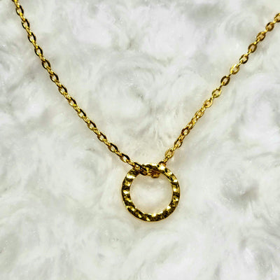 Best Grandma Hammered Circle Necklace - Accessories - dalia + jade 