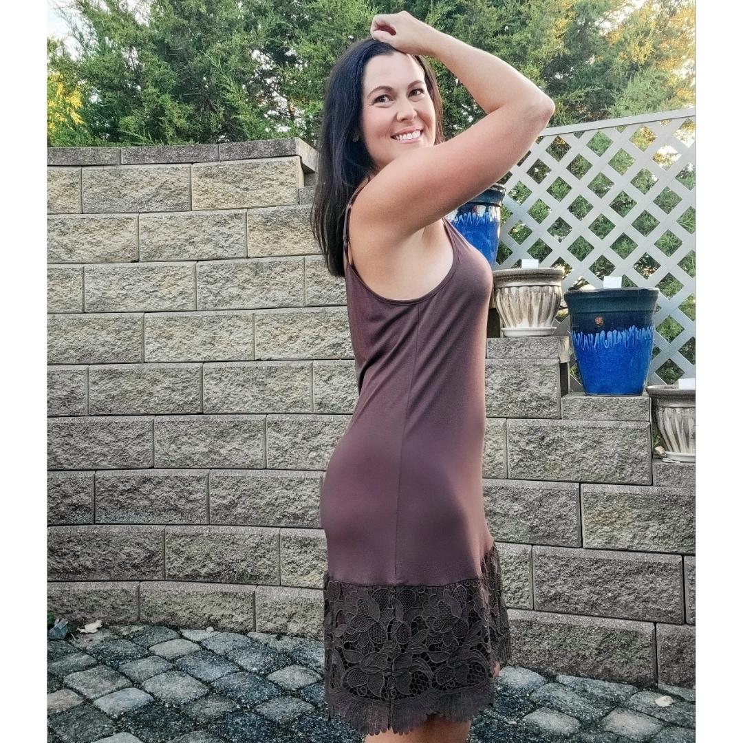 Dark Chocolate Brown New Scalloped Guipure Lace Dress Extender Slip Taupe / 4XL