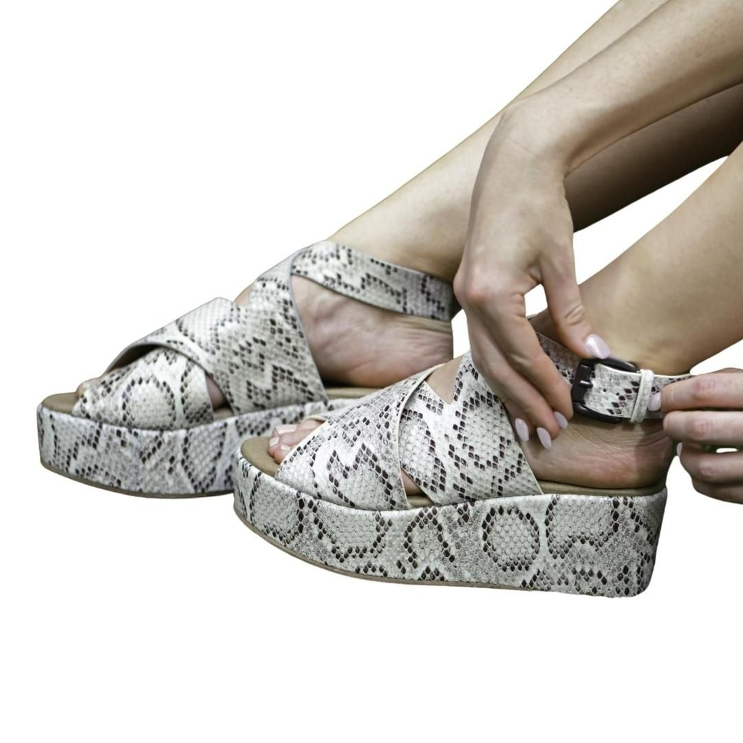 Boutique by Corkys Marseille Black White Open Toe Snake Print Platform Sandal