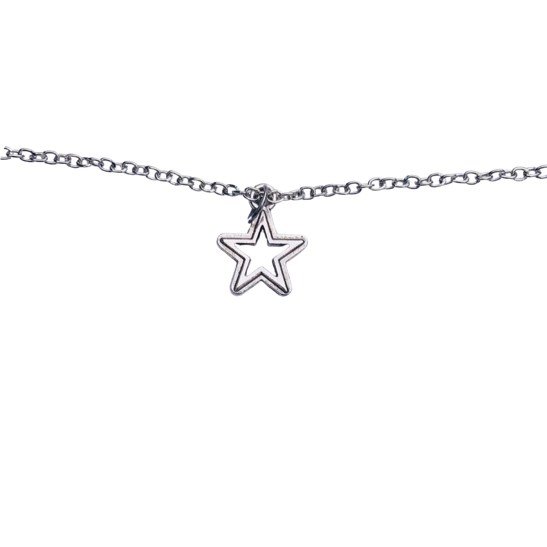 Mom the Superstar - Silver Star Necklace - Accessories - dalia + jade 